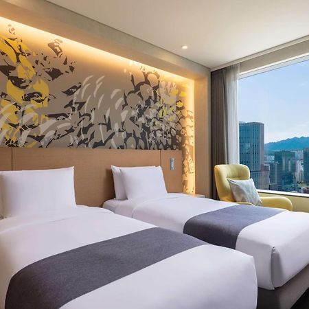 Novotel Suites Ambassador Seoul Yongsan Seul Exterior foto