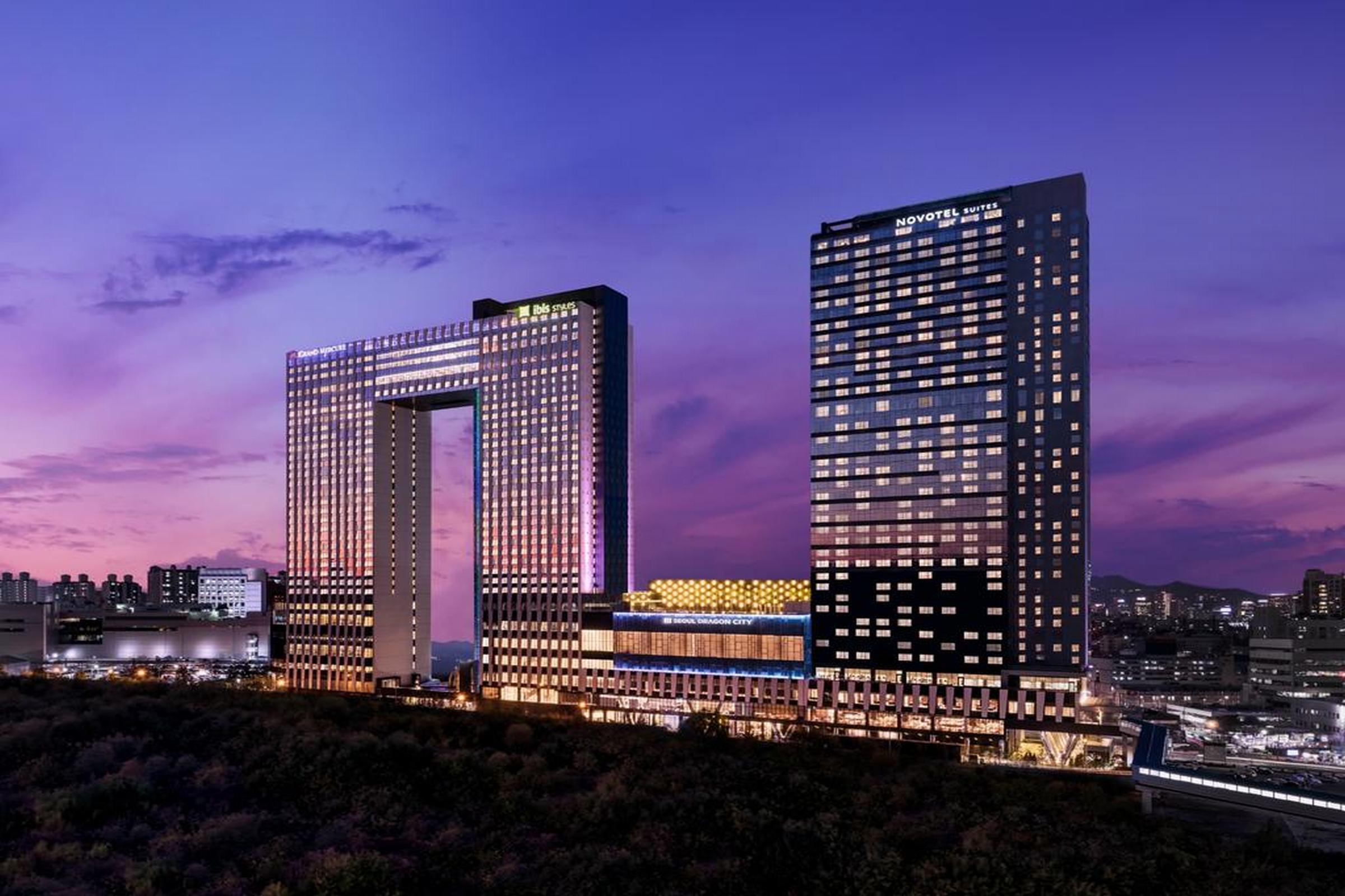 Novotel Suites Ambassador Seoul Yongsan Seul Exterior foto
